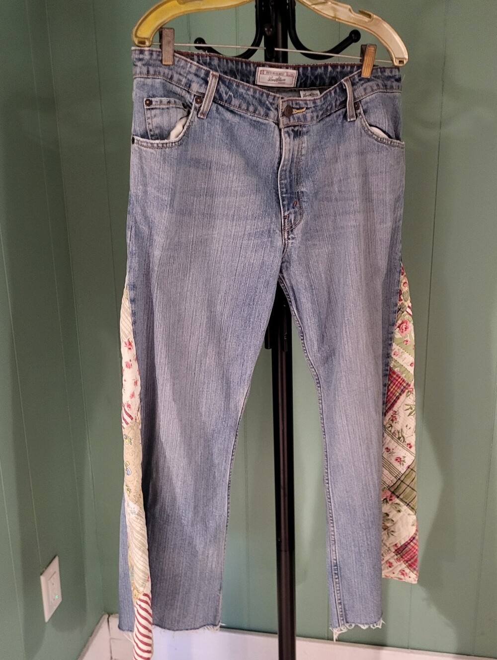Upcycled Light Wash Levi's with Quilted Patch Side Panels, 16Long, Boho